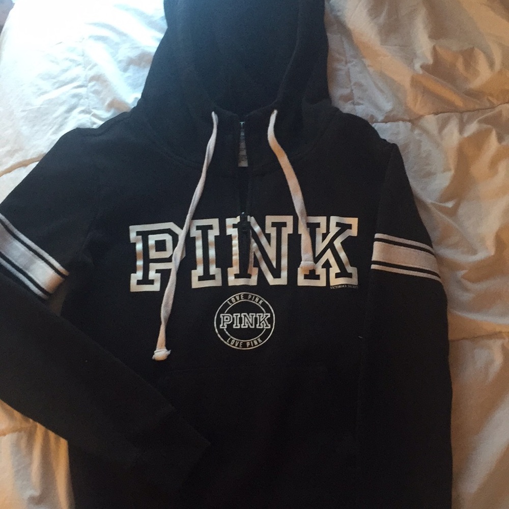 VS PINK Half-Zip